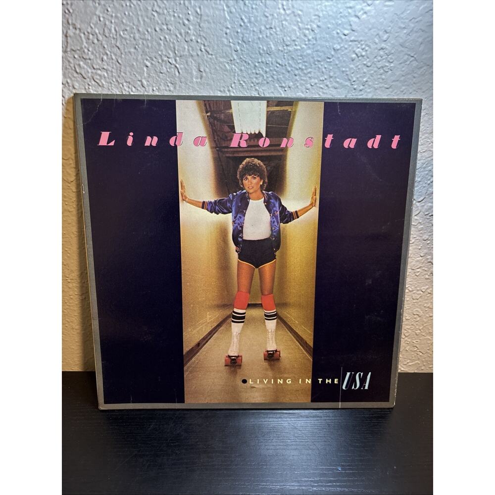 Linda Ronstadt - Living in the USA - LP record album, 1978 Asylum records